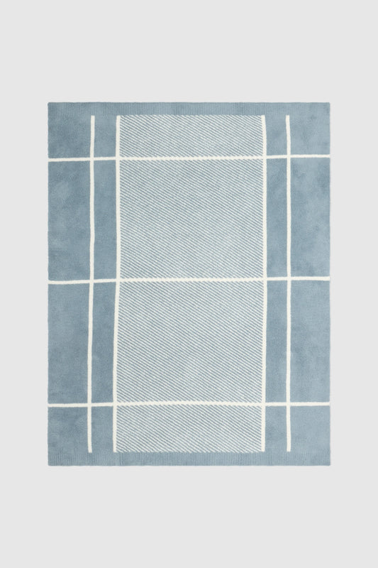 Blue Aura / Cream