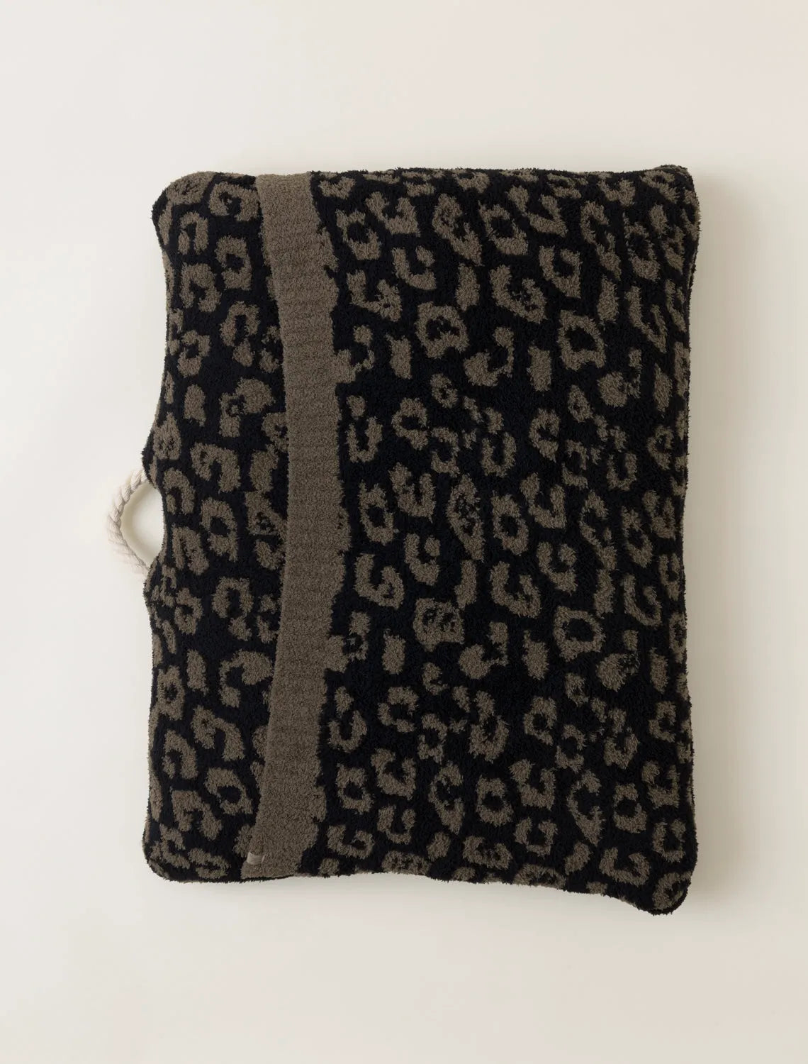 Thyme / Black