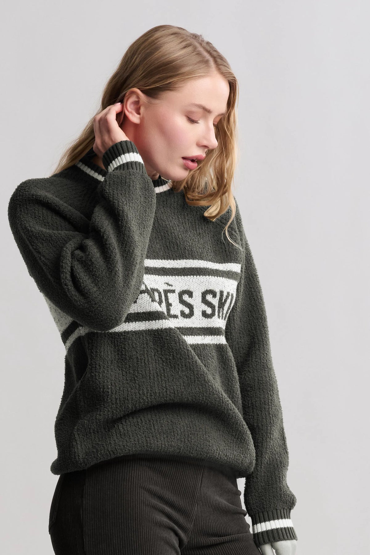 Dark Moss / Cream