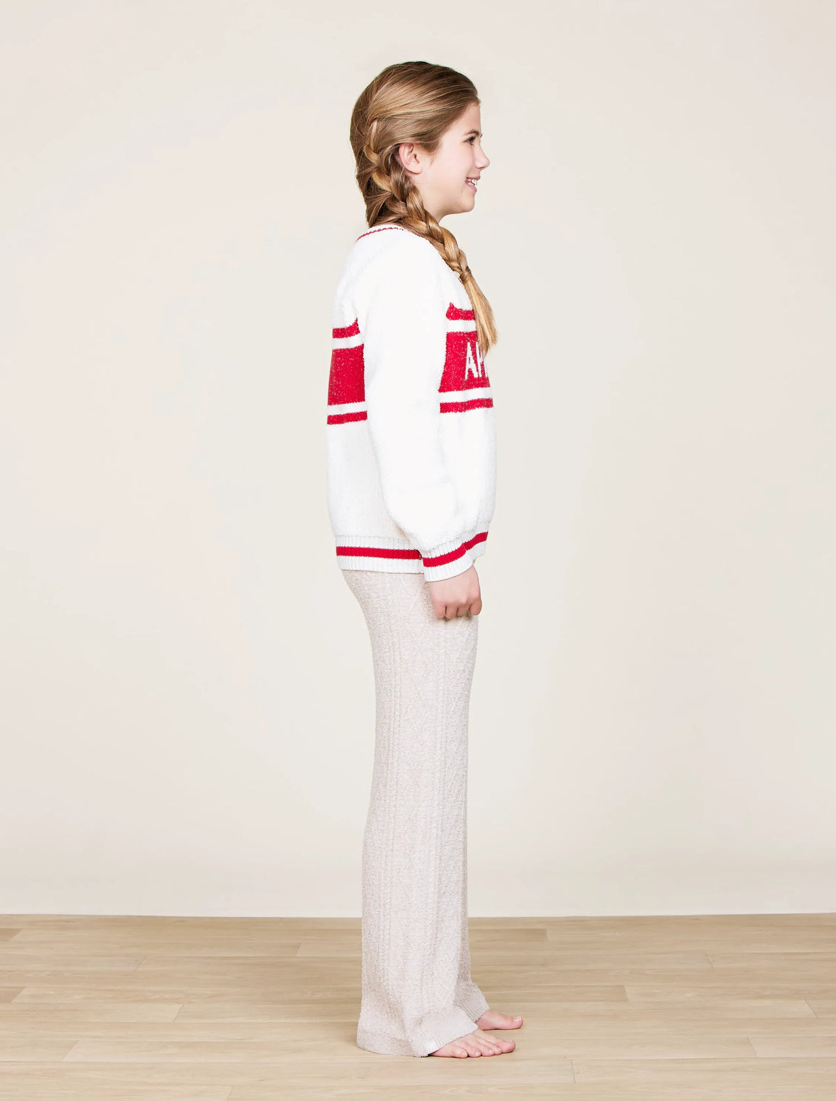 Cream / Americana Red