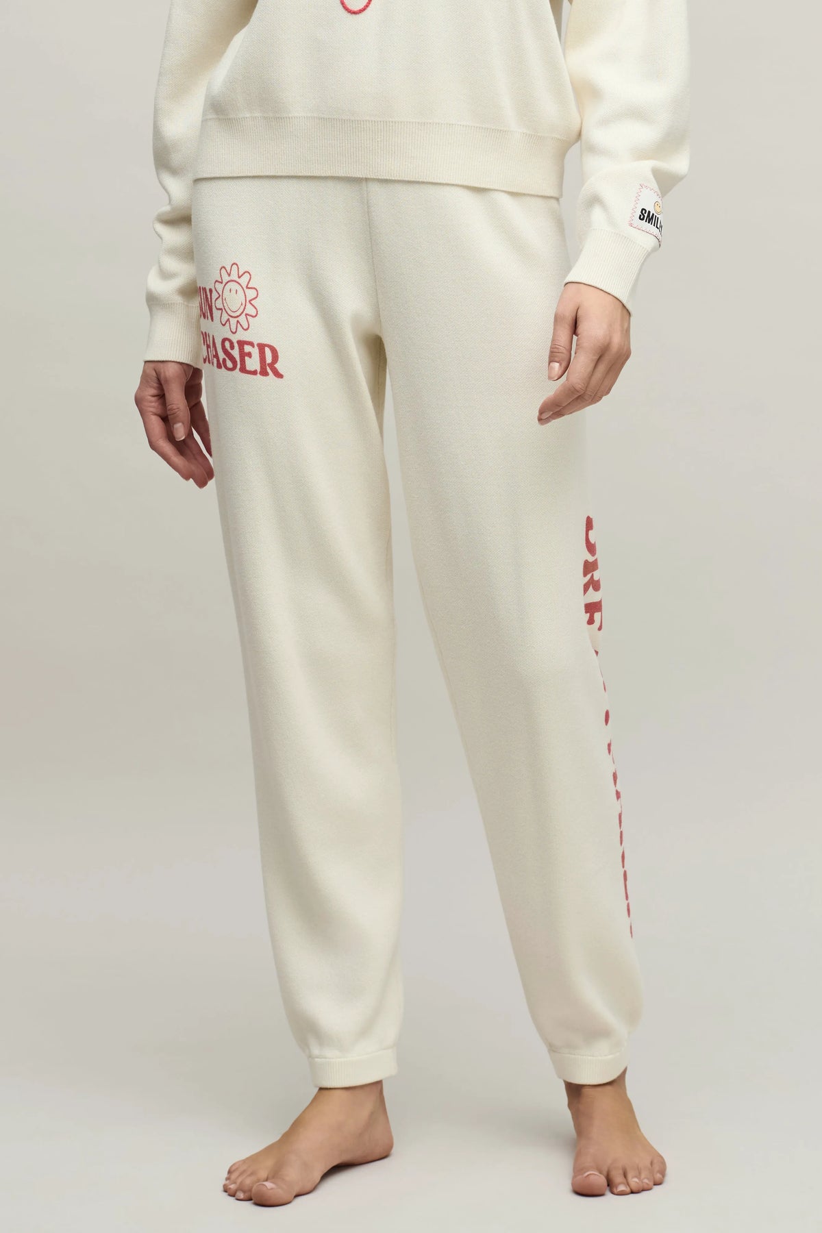 Cream / Light Poppy Red